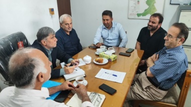 نشست بررسی روند اجرایی طرح جایگزینی صنوبر در ایستگاه تحقیقات جنگل و مرتع چمستان برگزار شد